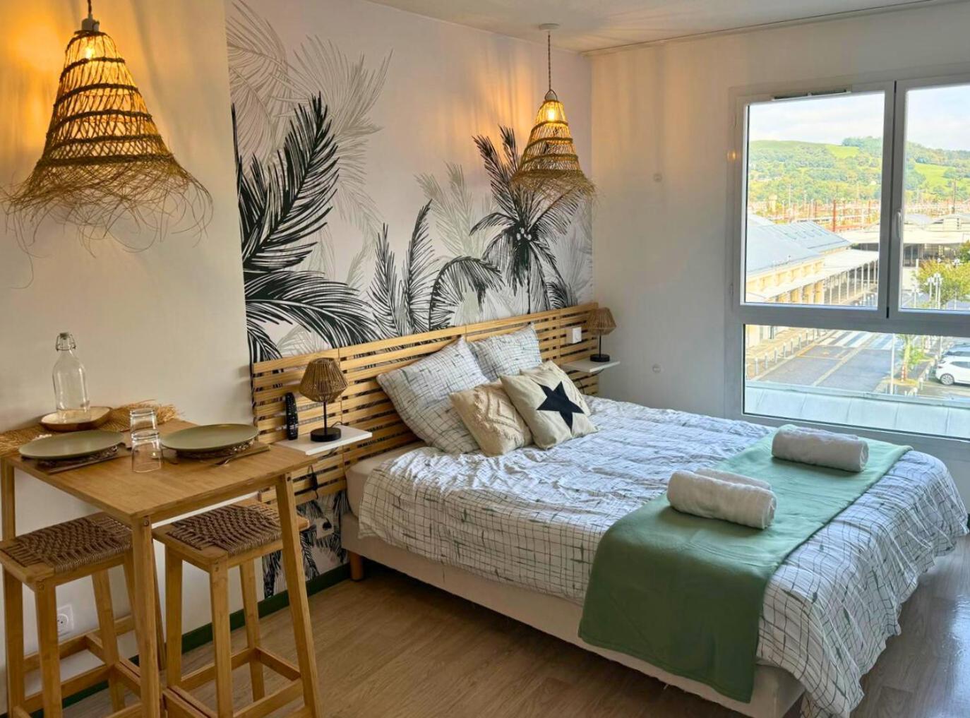 Oasis - Wifi, Clim, Vue, Equipe Apartment Lourdes Ngoại thất bức ảnh