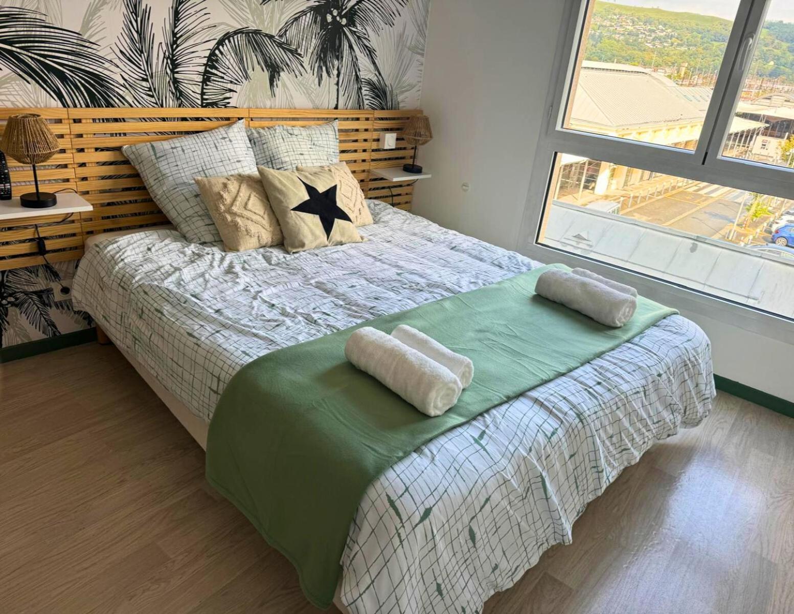 Oasis - Wifi, Clim, Vue, Equipe Apartment Lourdes Ngoại thất bức ảnh